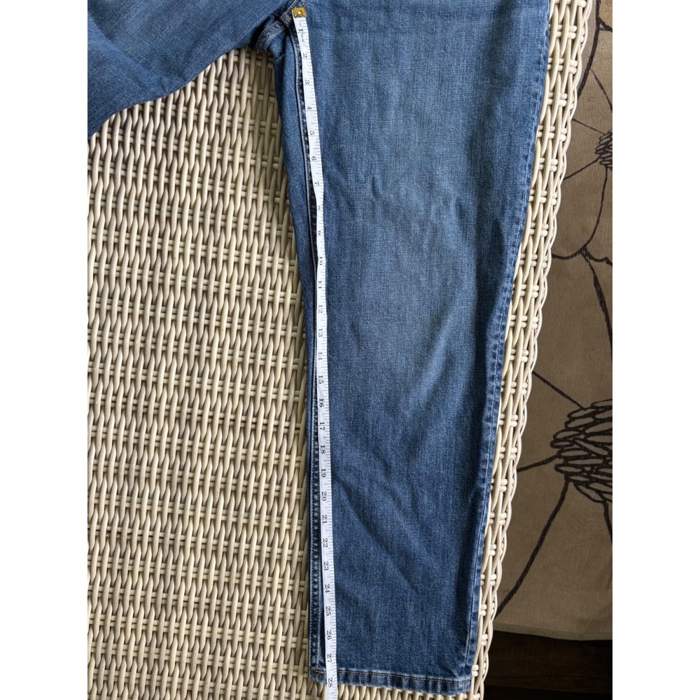 Everlane The Cheeky Straight Jean Size 31 Regular minimalist flattering staple - Picture 7 of 8